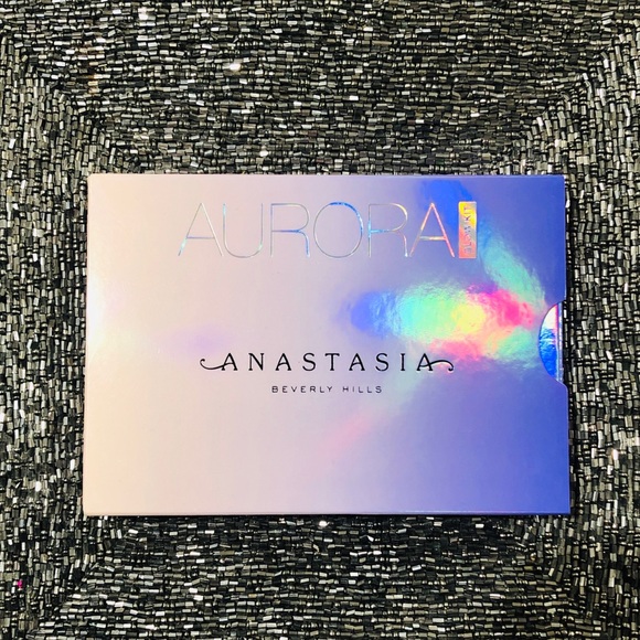 Authentic Anastasia Beverly Hills Highlighter - Picture 3 of 5
